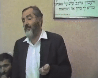 הרב מאיר כהנא נואם בברית מילתו של שמשון אביחי בנו של שמואל הכהן סיטרין 00:10:40